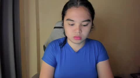 0wwlo0k online show from May 1, 5:56 am