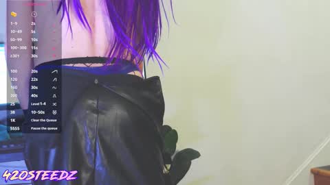 420steedz online show from November 4, 1:16 am