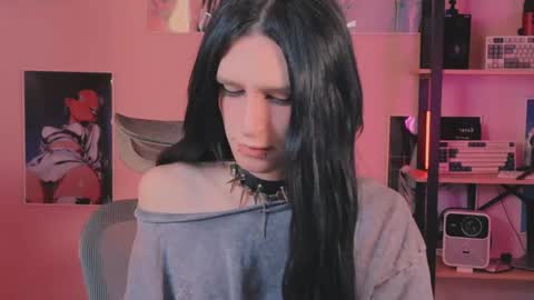 adrian online show from March 7, 5:35 am