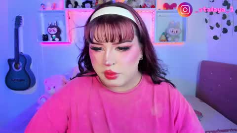 independent model atalaya online show from February 17, 9:06 am