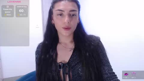 Snapshot of _ericavanderhill_ chatting on September 24, 8:37 pm  Erica Vanderhill  online show from September 24, 8:37 pm