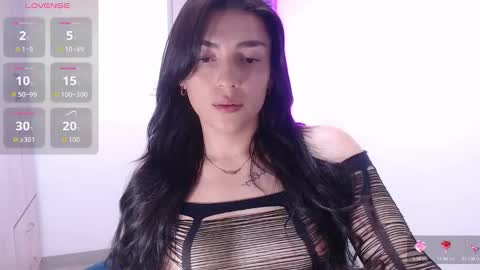 Snapshot of _ericavanderhill_ chatting on October 17, 10:02 pm  Erica Vanderhill  online show from October 17, 10:02 pm