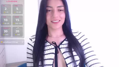 Snapshot of _ericavanderhill_ chatting on October 24, 7:30 pm  Erica Vanderhill  online show from October 24, 7:30 pm