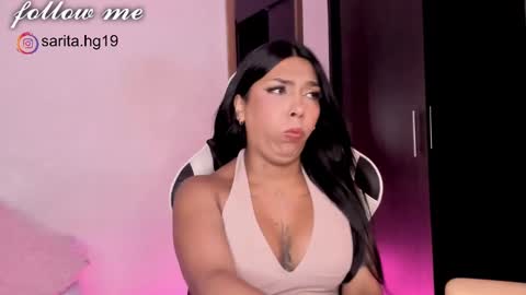 Snapshot of _sara_hernandez chatting on January 24, 11:04 am Sara  intagram online show from January 24, 11:04 am