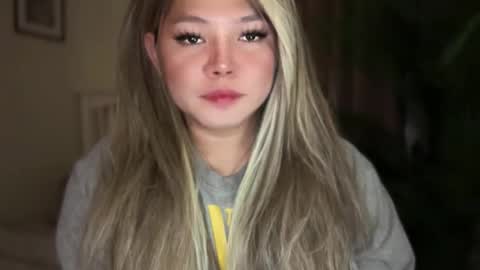 JANE 3 online show from April 3, 7:39 am