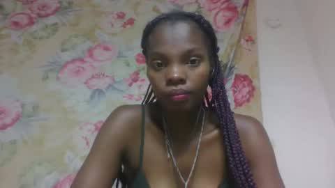 aadienne online show from April 8, 6:42 pm