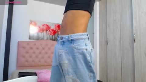 Abigail online show from November 3, 11:37 pm