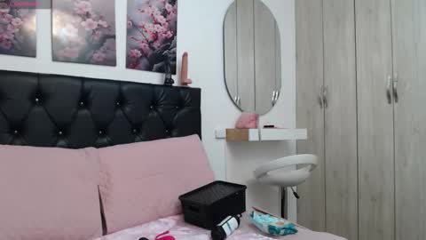 Abigail online show from March 26, 12:53 pm