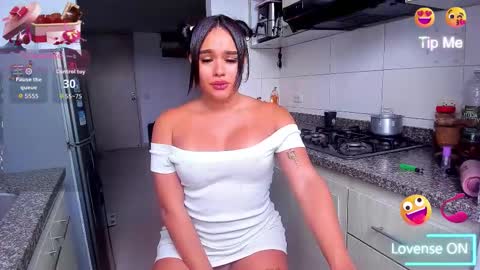 itis   S O F I A online show from September 8, 6:50 pm