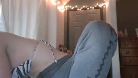 OF  online show from November 25, 10:01 pm