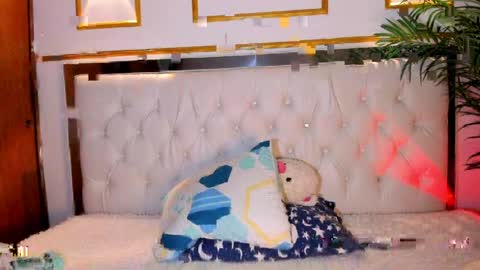 AIDAN online show from April 23, 12:29 am