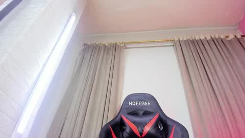 Aleja Hill online show from February 4, 6:51 am