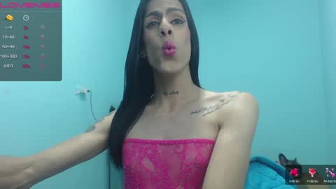 aleja online show from January 5, 9:25 pm