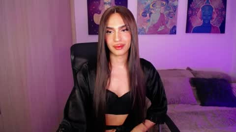 Alexa Bloomx  online show from April 9, 2:57 am