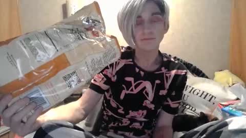 Alisha online show from March 21, 8:19 am