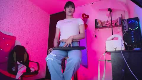 Snapshot of altair_x chatting on October 14, 9:04 pm altair_x online show from October 14, 9:04 pm