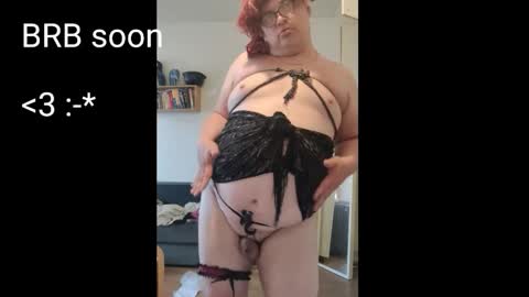 Snapshot of amaliabeaumont chatting on January 29, 12:43 am Amalia Beaumont online show from January 29, 12:43 am