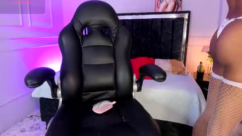 Cody amber online show from November 25, 12:29 pm