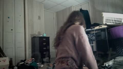 amituist online show from April 8, 4:14 am