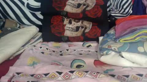 Amuy online show from October 20, 11:02 am