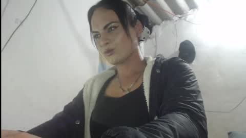 Analia smith online show from April 24, 7:00 am