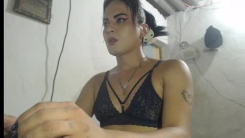 Analia smith online show from May 16, 1:36 am