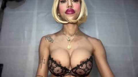 anawalters online show from December 21, 1:22 am