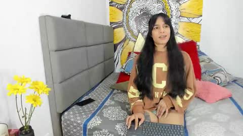 ANDREA online show from December 5, 3:22 am