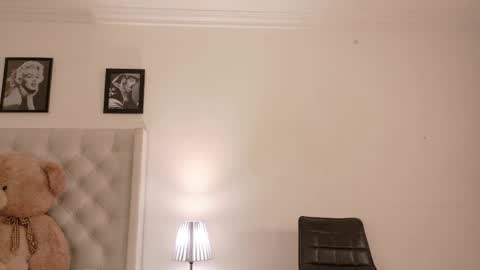 Angely  online show from April 21, 1:42 am