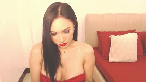 annabanana090690 online show from October 30, 1:37 am