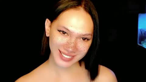 Snapshot of aphr0dite_x chatting on January 4, 5:47 pm Roman Goddess online show from January 4, 5:47 pm