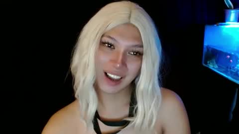 Snapshot of aphr0dite_x chatting on January 6, 6:36 am Roman Goddess online show from January 6, 6:36 am