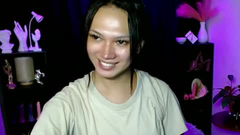 Snapshot of aphr0dite_x chatting on February 18, 7:43 pm Roman Goddess online show from February 18, 7:43 pm