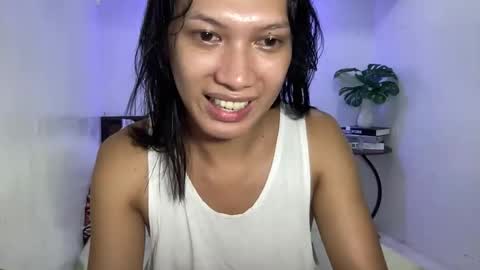 Snapshot of aphr0dite_x chatting on September 30, 12:49 pm Roman Goddess online show from September 30, 12:49 pm