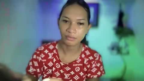 Snapshot of aphr0dite_x chatting on October 24, 8:19 am Roman Goddess online show from October 24, 8:19 am