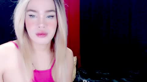 ARIANNE CUMS  online show from June 1, 7:59 pm