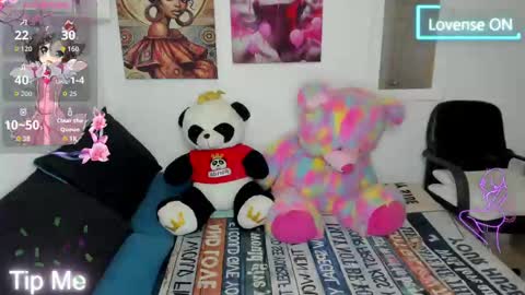 Ariana Forero ---- independet model online show from September 22, 9:31 pm