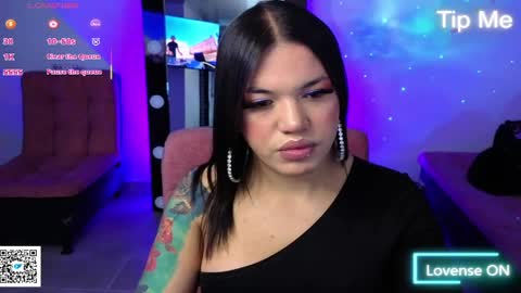 Ashley online show from April 24, 5:49 pm