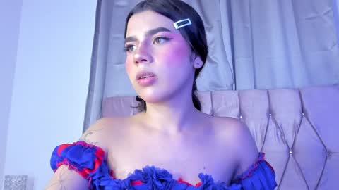 Snapshot of ashley_piinkk chatting on February 6, 5:46 am Ashley online show from February 6, 5:46 am