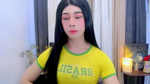 ashley online show from July 28, 2:35 pm