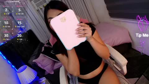 LUCI BABE online show from April 28, 9:36 am