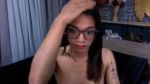 Avery online show from February 1, 11:14 pm