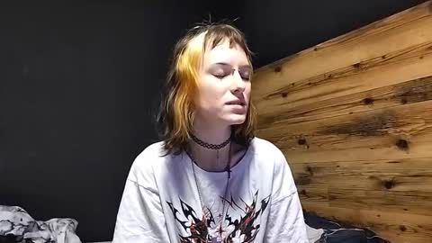 Snapshot of ayannapoellinetz chatting on October 22, 6:48 am Eva online show from October 22, 6:48 am