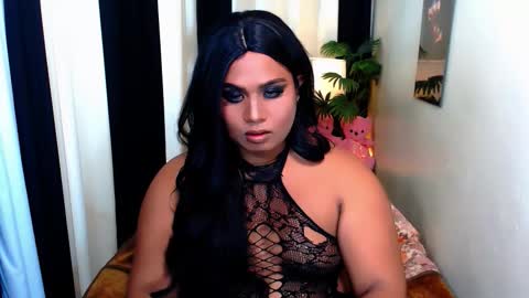 AYESHA online show from January 12, 5:20 pm