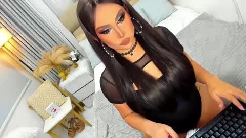 ASK ME IN PM online show from January 13, 10:35 pm