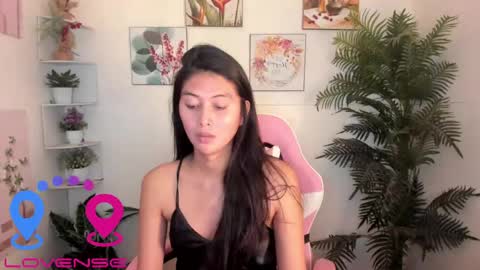 Joshaine online show from April 19, 6:43 pm