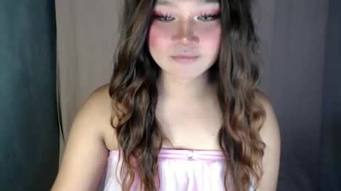 april online show from February 4, 5:39 pm