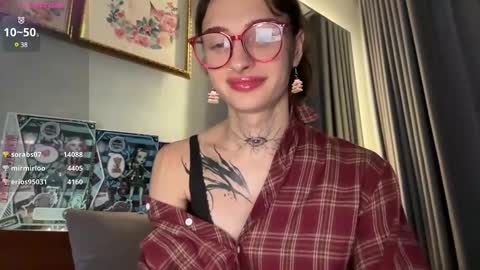 My name is Molly. Please say hello I like talking to you. If you have any wishes or obscene desires please use the tip menu online show from December 28, 10:58 am