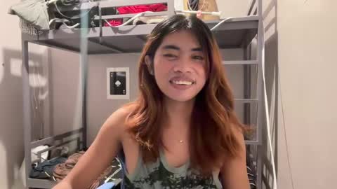 bella_bliss14 online show from August 1, 2:51 pm