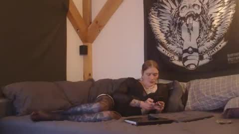 Betsy online show from November 13, 12:20 am